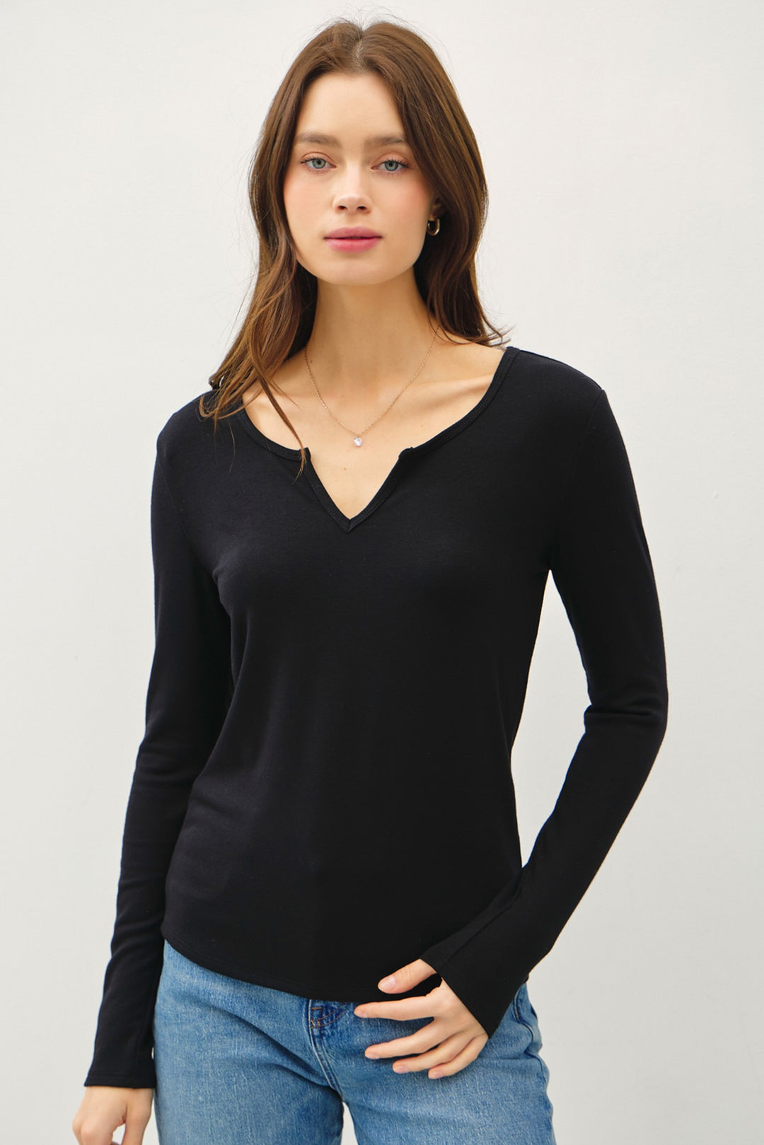 SOFT BASIC LONG SLEEVE KNIT TEE