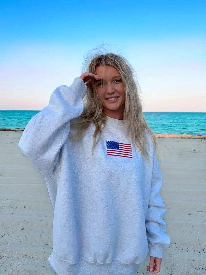 AMERICAN FLAG EMBROIDERED SWEATSHIRT