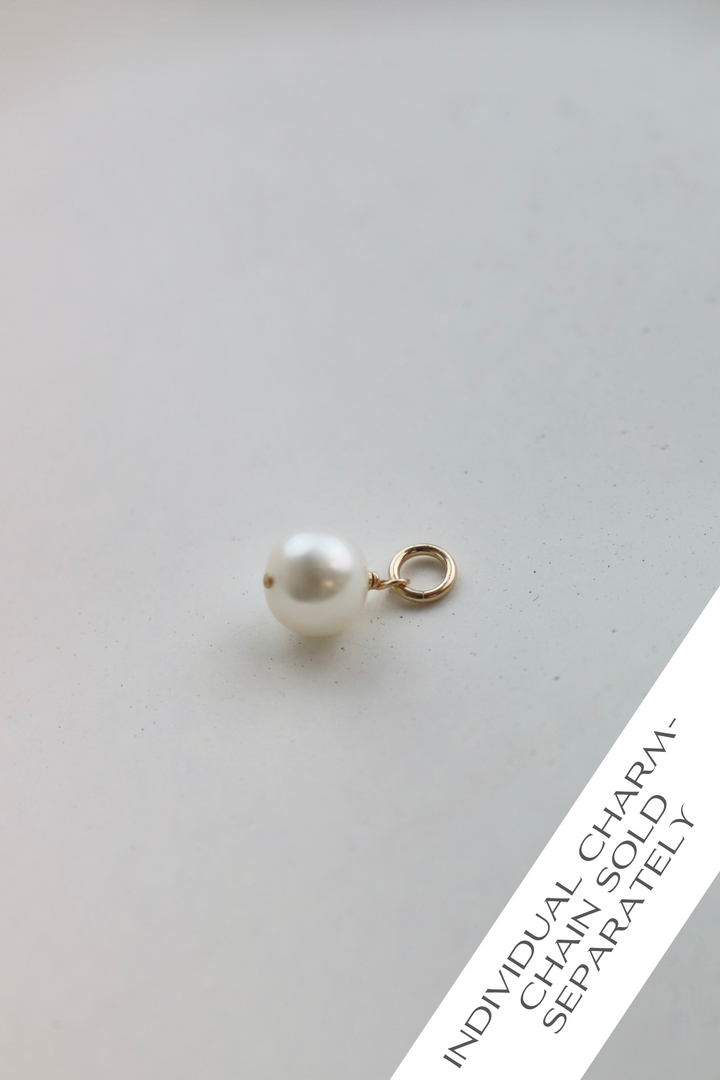 FRESHWATER PEARL CHARM