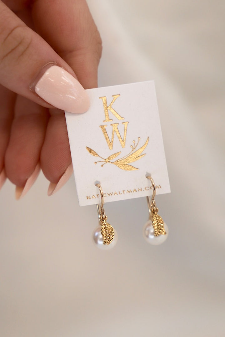 KAITLIN PEARL EARRINGS