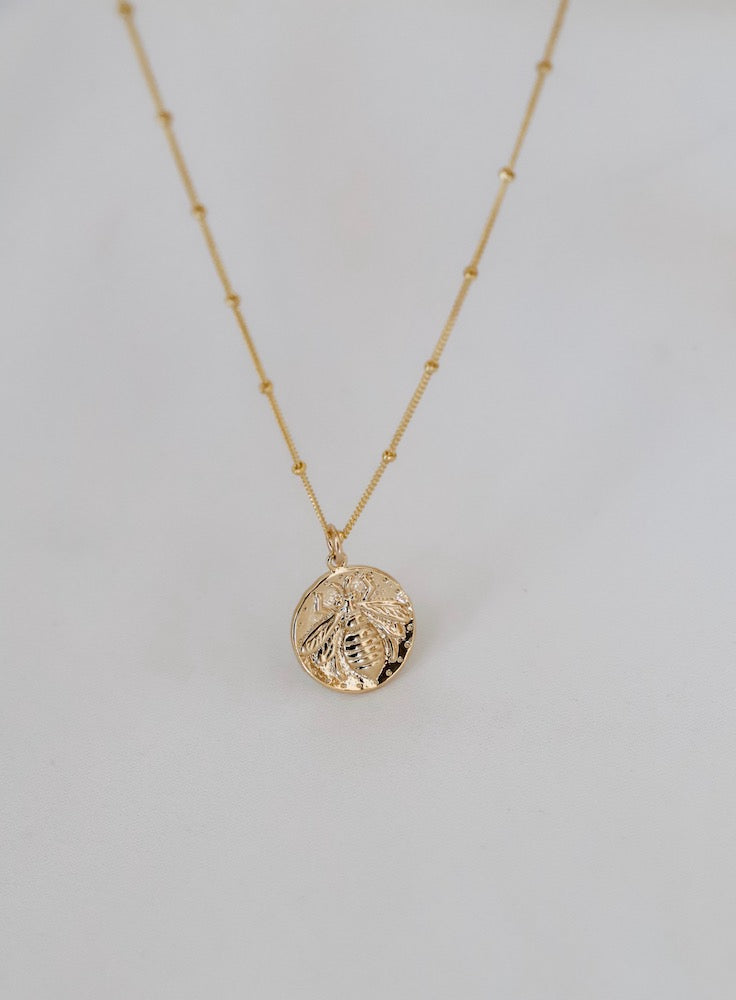 BEE MEDALLION NECKLACE