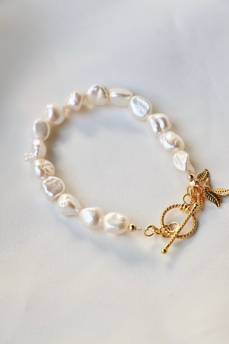 KESHI NUGGET PEARL BRACELET