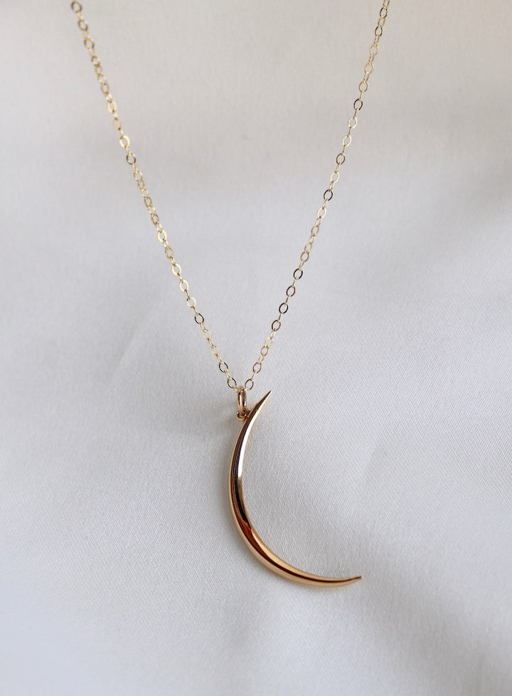 CRESCENT NECKLACE